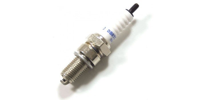 SPARKING PLUG DR8EA